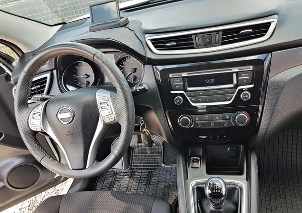 Nissan Qashqai cena 49900 przebieg: 163000, rok produkcji 2014 z Kazimierza Wielka małe 704